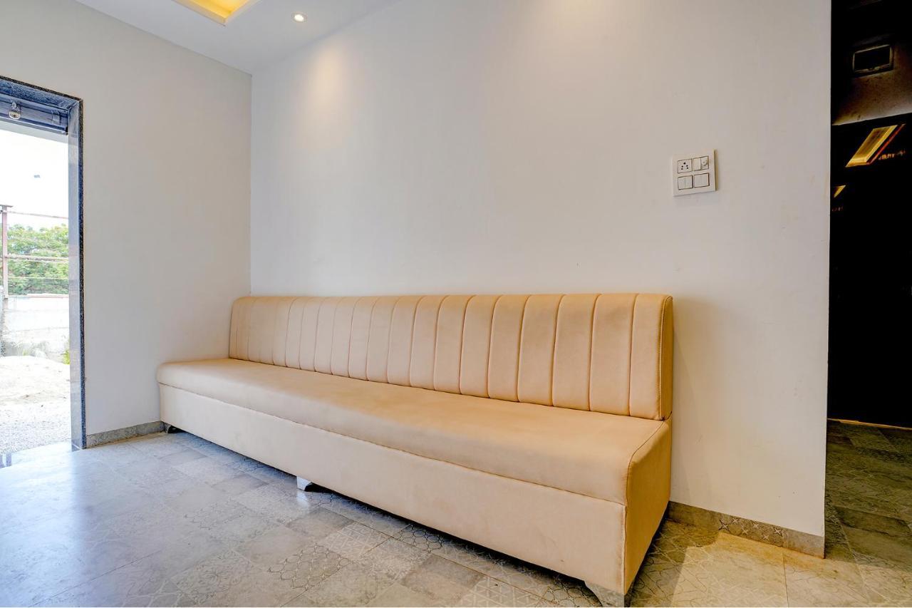 Collection O Hotel Farmaish Garden Chinchvad Exterior photo