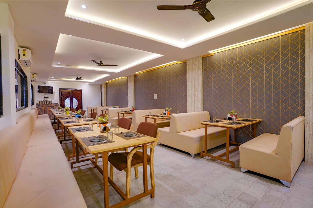 Collection O Hotel Farmaish Garden Chinchvad Exterior photo
