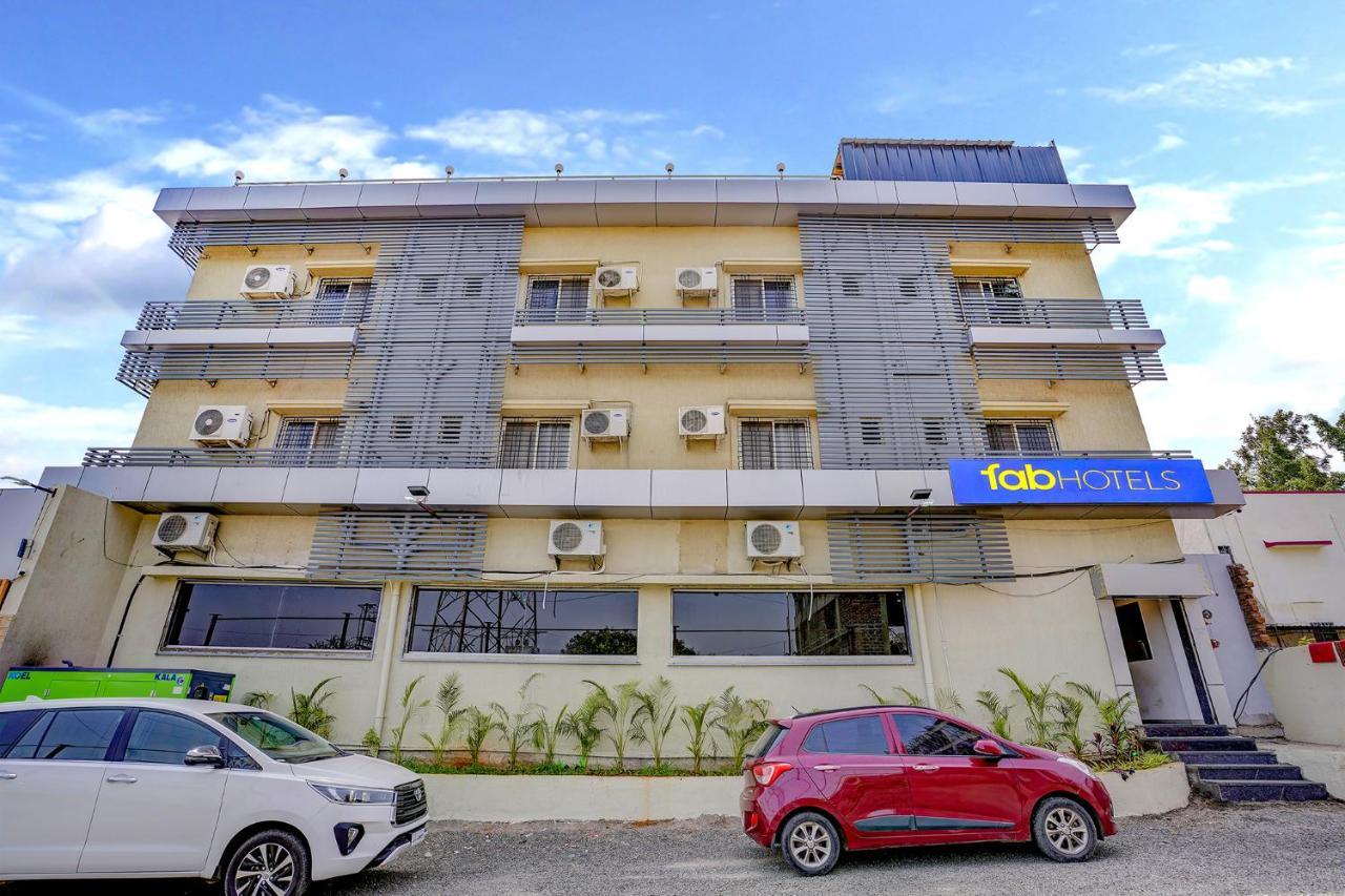Collection O Hotel Farmaish Garden Chinchvad Exterior photo